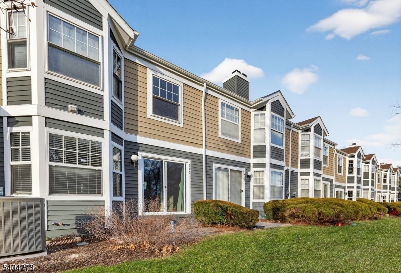 Crossroads - Residential Lease