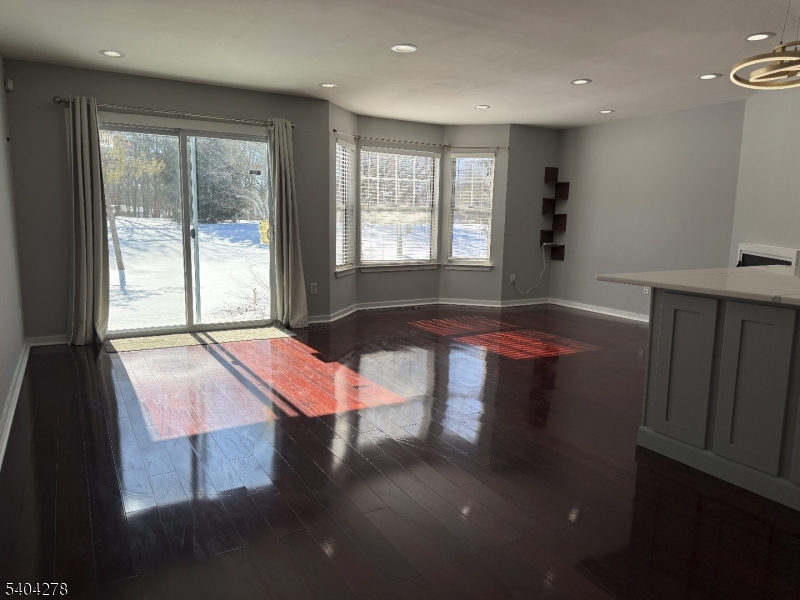 Crossroads - Residential Lease