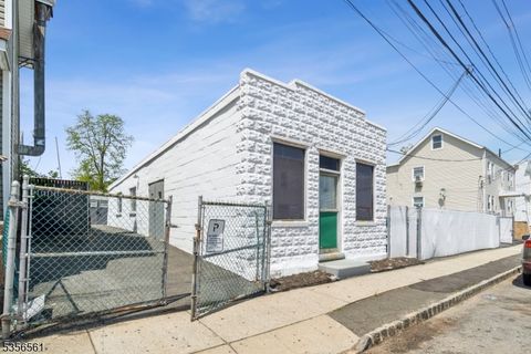127 ASHLAND AVENUE West Orange Twp. NJ 07052