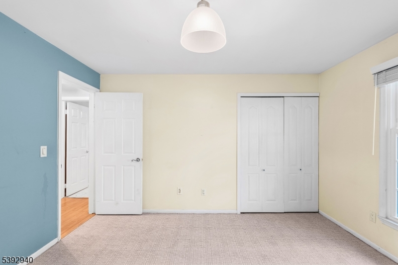 Spring Ridge - Residential