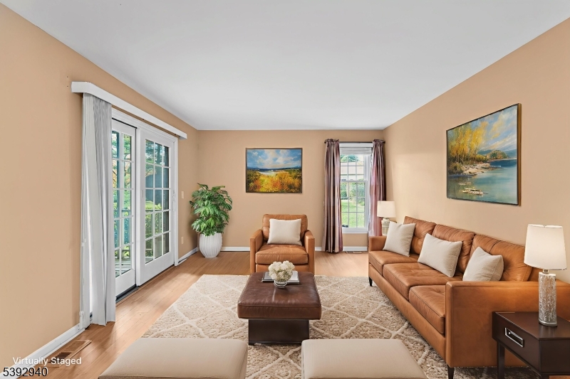 Spring Ridge - Residential