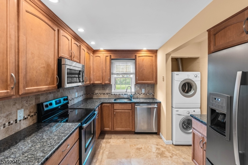 Spring Ridge - Residential