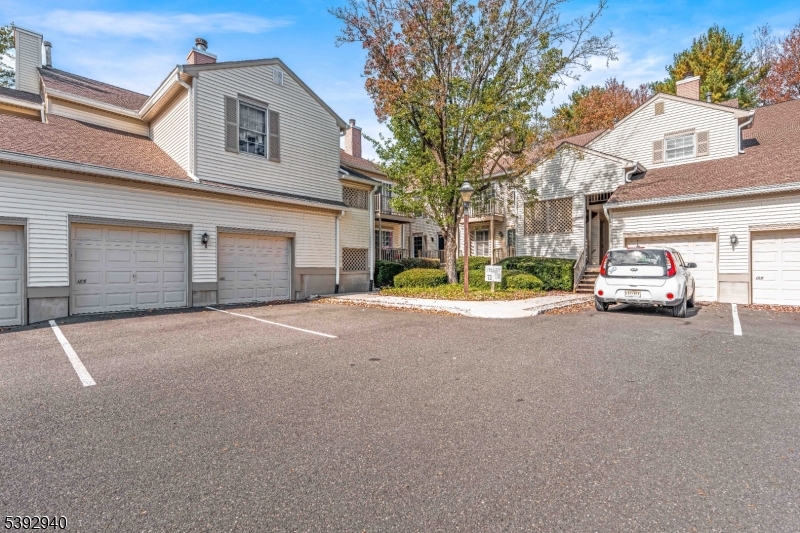 Spring Ridge - Residential