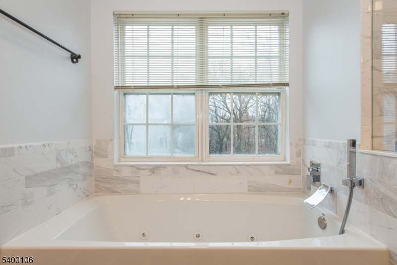 Oak Ridge - Residential