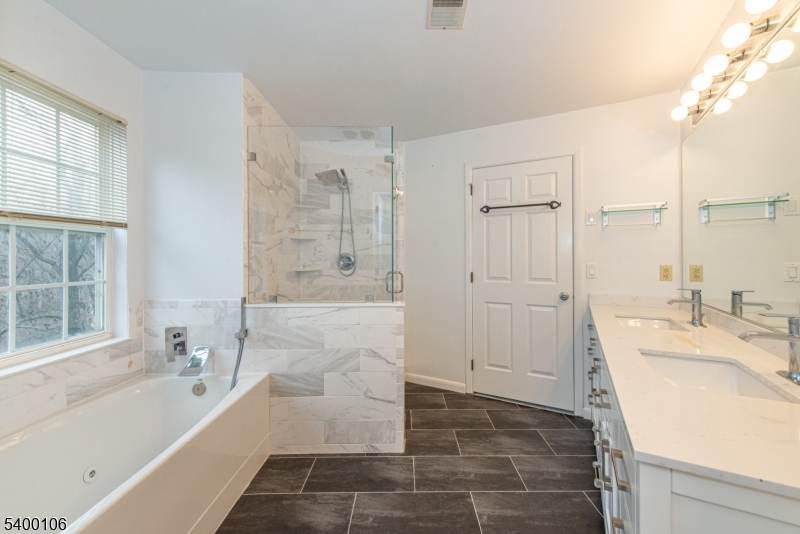 Oak Ridge - Residential