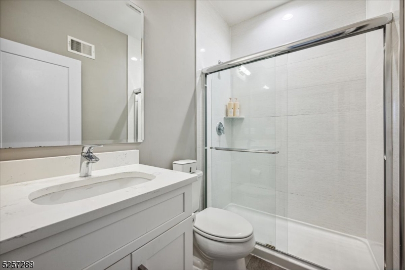 Brownstones at Fairfield - Residential Lease