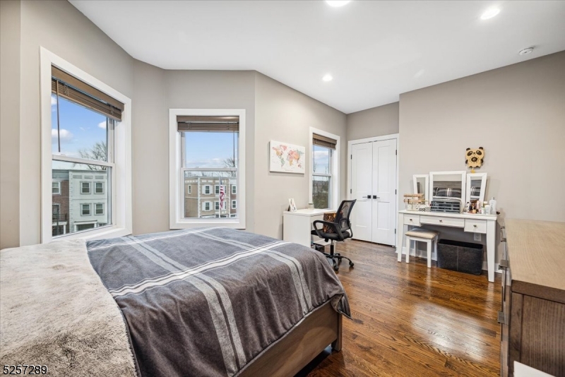 Brownstones at Fairfield - Residential Lease