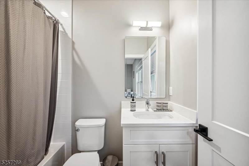 Brownstones at Fairfield - Residential Lease