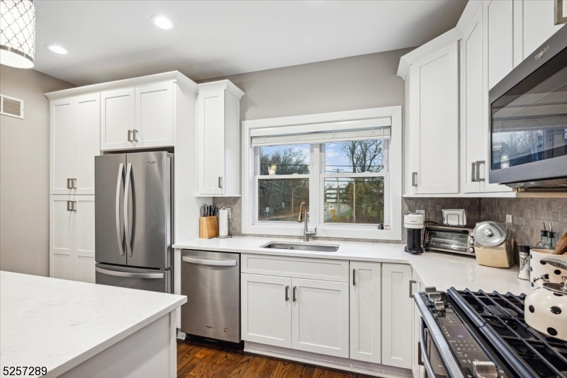 Brownstones at Fairfield - Residential Lease