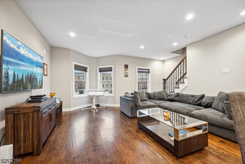 Brownstones at Fairfield - Residential Lease