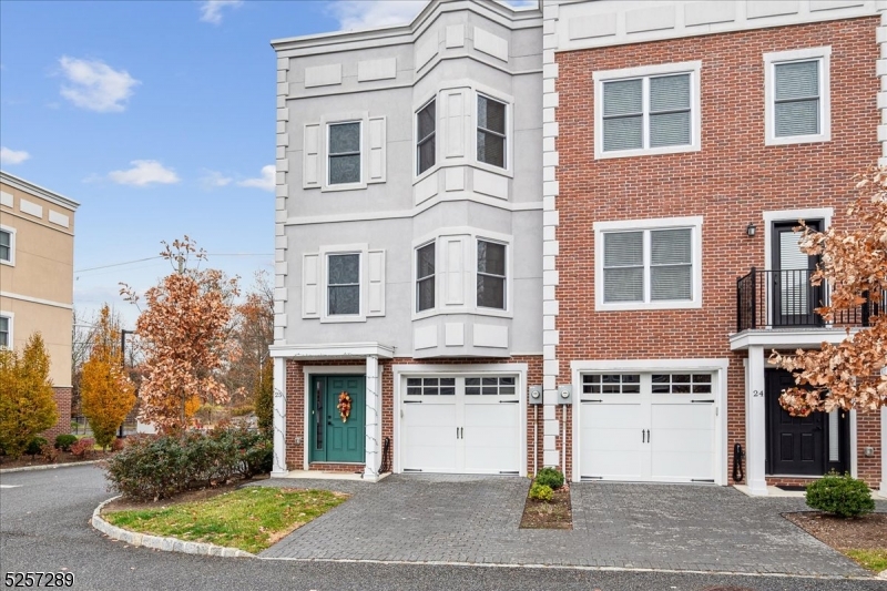 Brownstones at Fairfield - Residential Lease