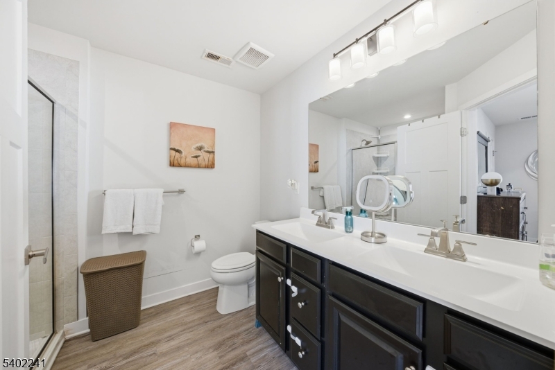 La Mer - Residential