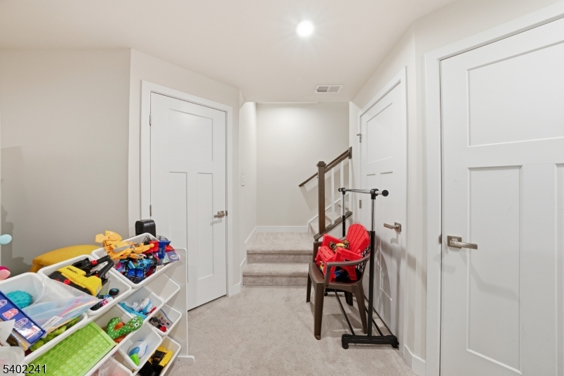 La Mer - Residential