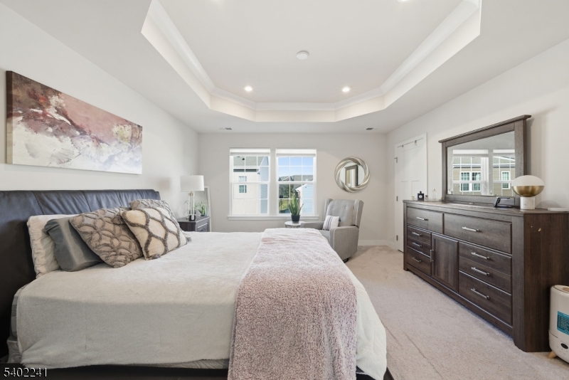 La Mer - Residential