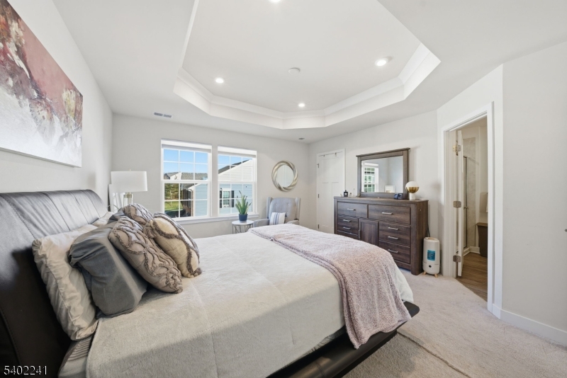 La Mer - Residential