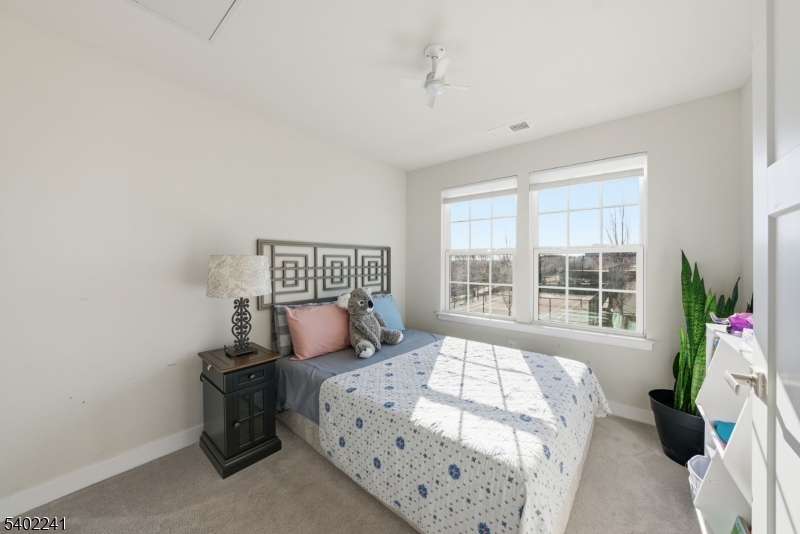 La Mer - Residential