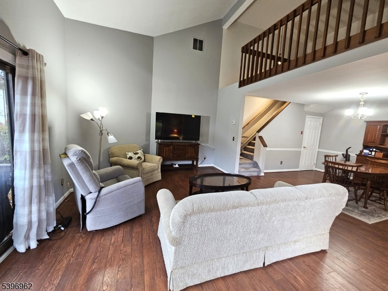 Hampton Commons - Residential