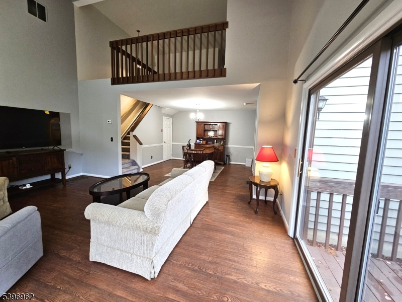 Hampton Commons - Residential