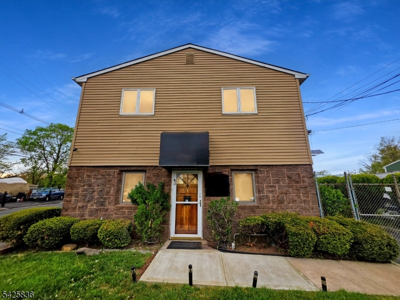 Photo 1 of 10 — 97 Frank St, Franklin Twp., NJ 08873