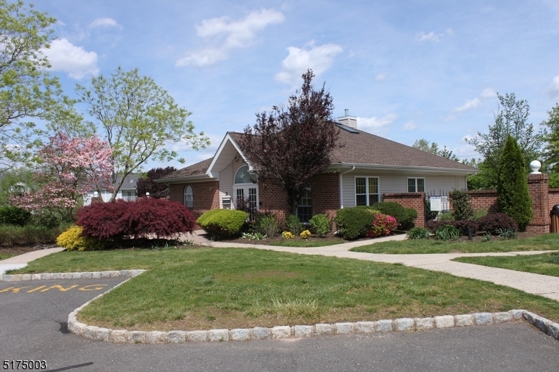 Society Hill III - Residential Lease