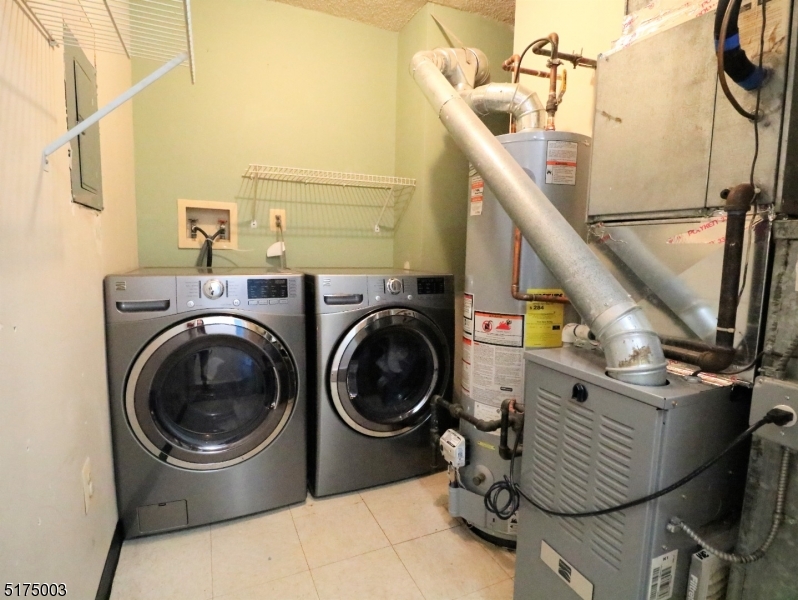 Society Hill III - Residential Lease