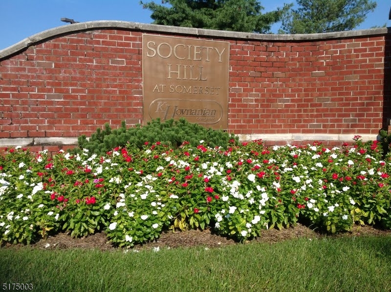 Society Hill III - Residential Lease