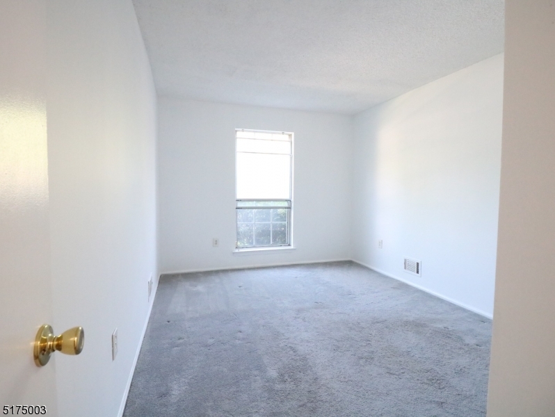 Society Hill III - Residential Lease