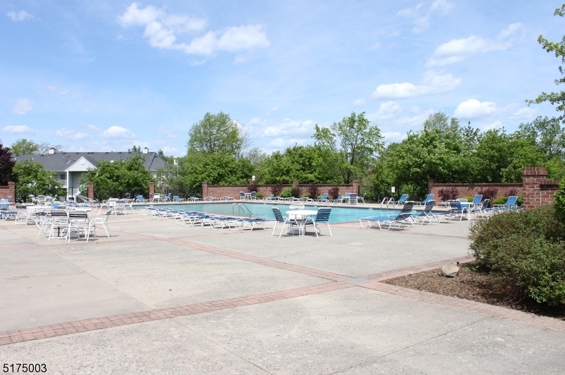 Society Hill III - Residential Lease