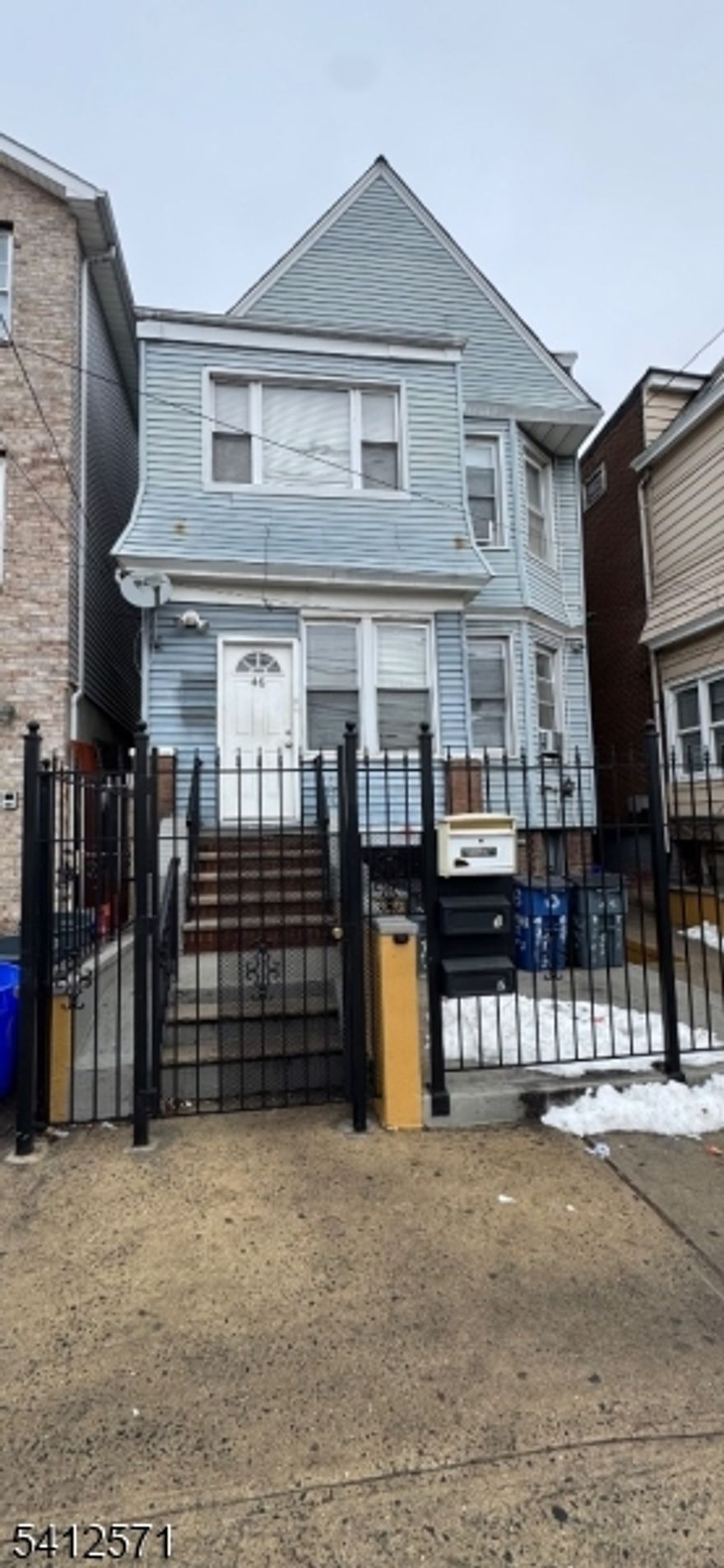 Cut Your Commute - Live Minutes from Light Rail and NYC Transit! Spacious and well-maintained 3BR/1BA first-floor unit offering a functional layout. Updated Kitchen and clean full bathroom. Enjoy access to backyard space, perfect for outdoor relaxation and grilling. Conveniently located near public transportation, including the Hudson-Bergen Light Rail and NJ transit bus line, providing easy access to NYC and surrounding areas. Just a short drive to Liberty State Park for waterfront views, walking paths, open green space and outdoor recreation. Close proximity to shopping, dining, parks, schools, and major highways. Enjoy being minutes from local neighborhood amenities and the vibrant energy of Jersey City. Immediate occupancy available. Schedule your private showing today!