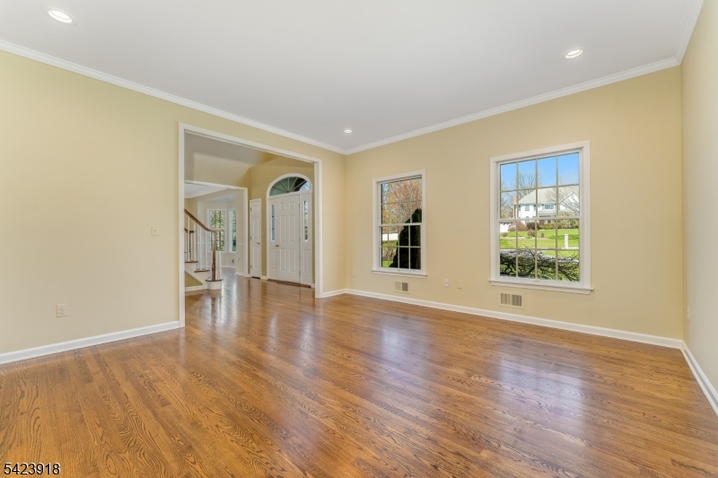 WELLINGTON WEST - Residential