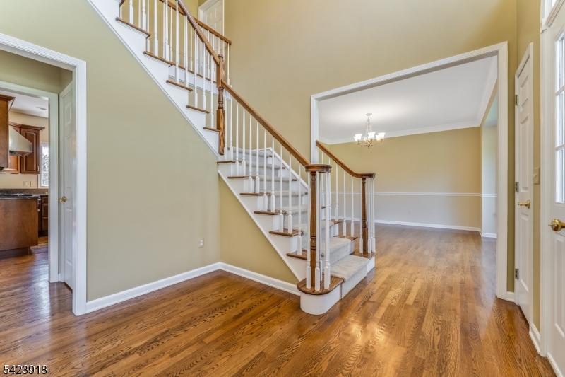 WELLINGTON WEST - Residential