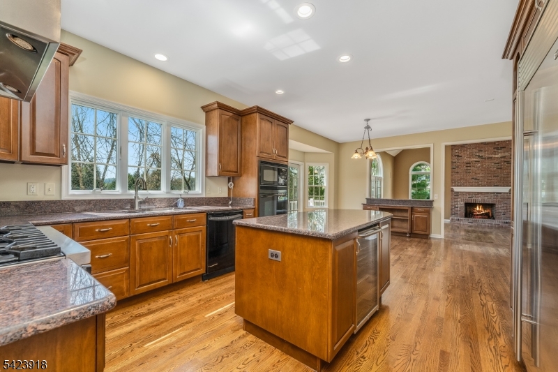 WELLINGTON WEST - Residential