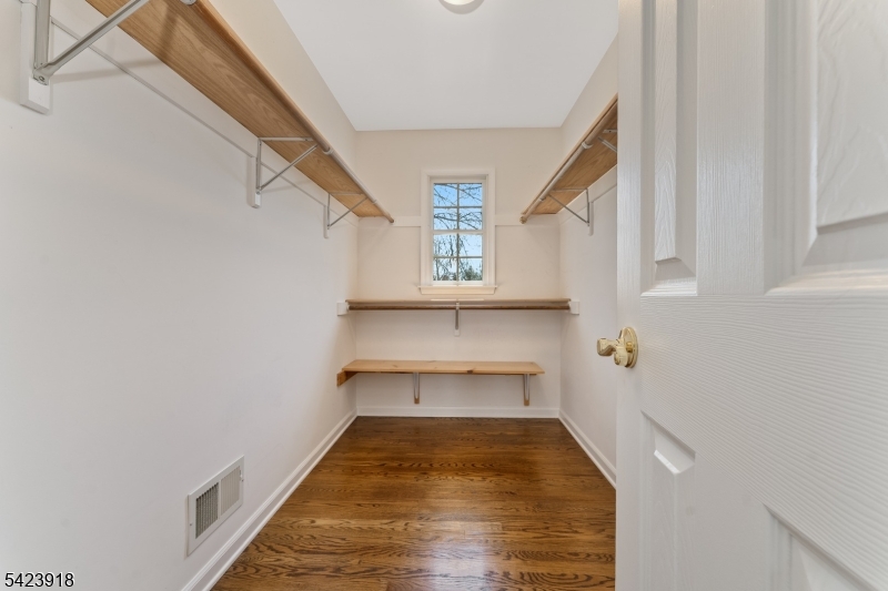 WELLINGTON WEST - Residential