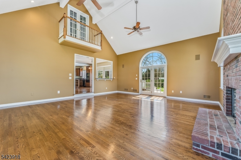 WELLINGTON WEST - Residential