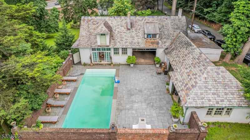 Llewellyn Park - Residential