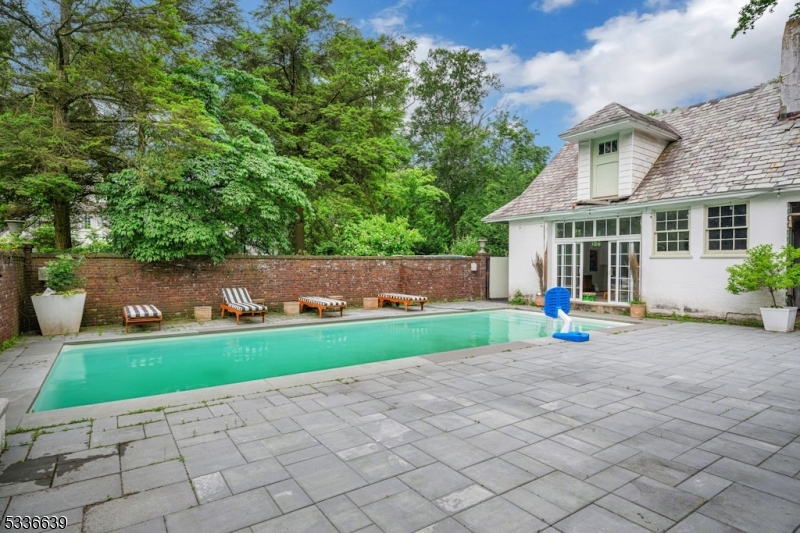 Llewellyn Park - Residential