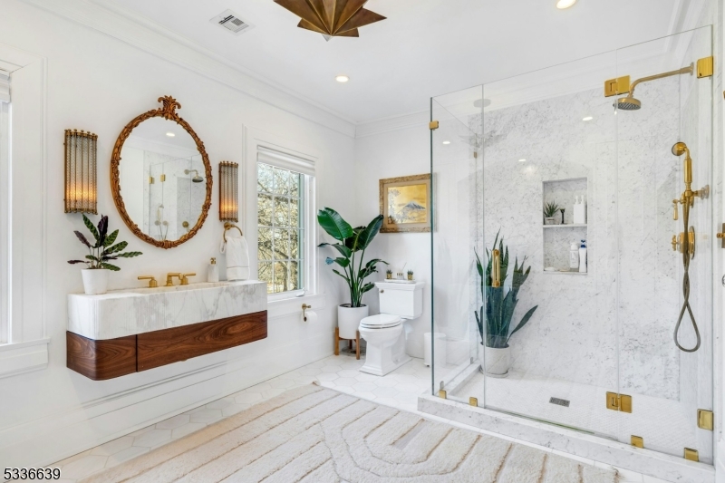 Llewellyn Park - Residential