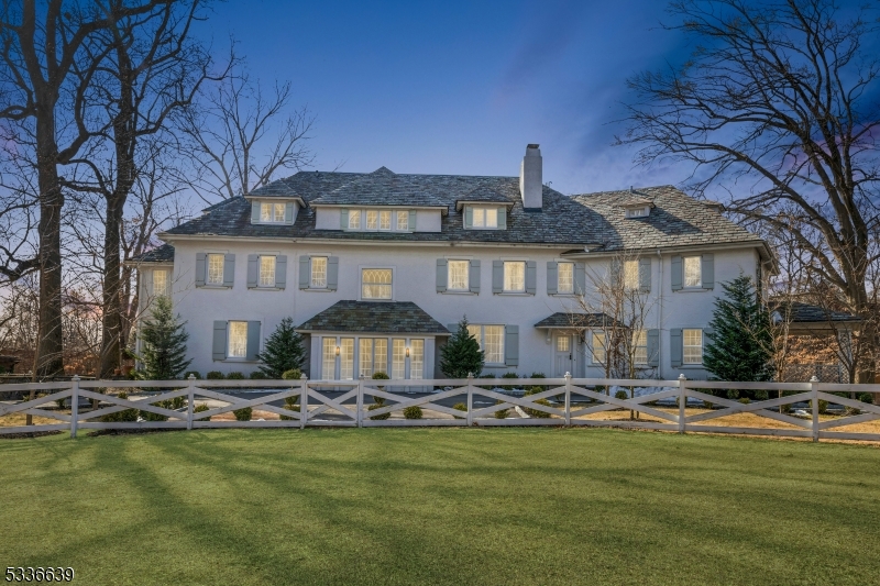 Llewellyn Park - Residential