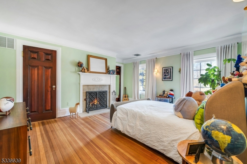 Llewellyn Park - Residential