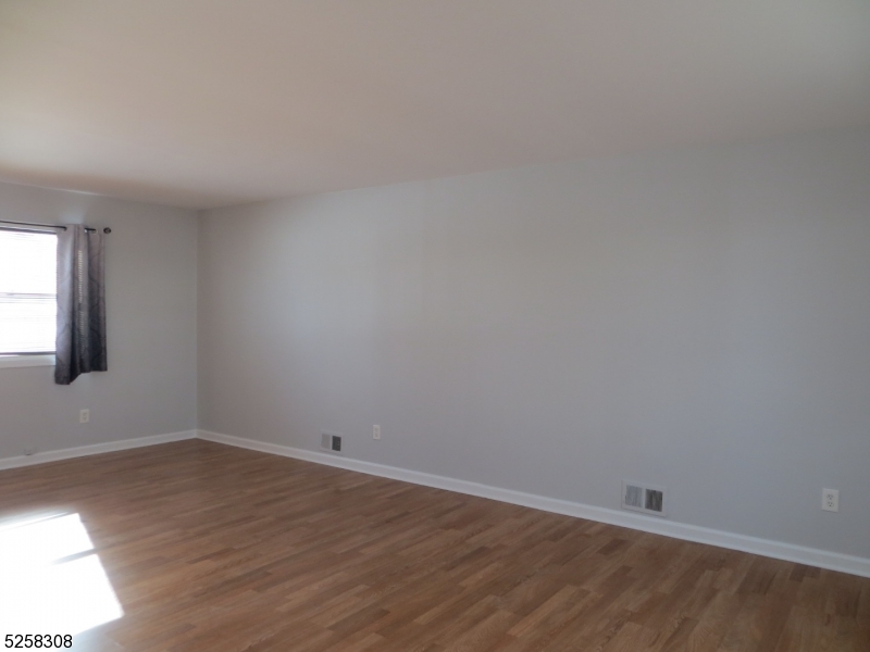 Clover Hill - Residential Lease