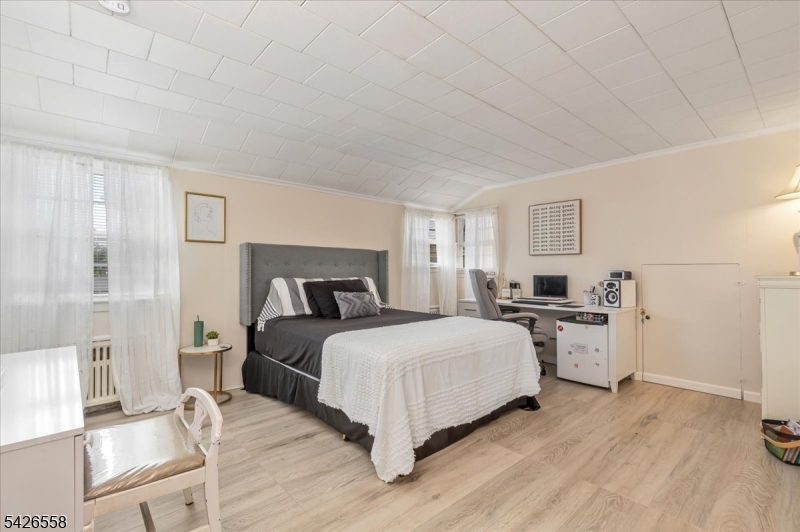 Van Wyck Historic - Residential