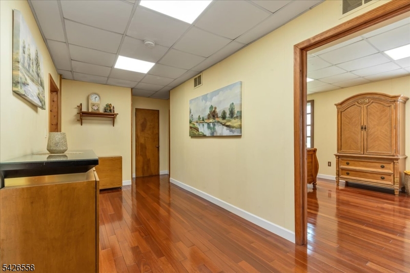 Van Wyck Historic - Residential