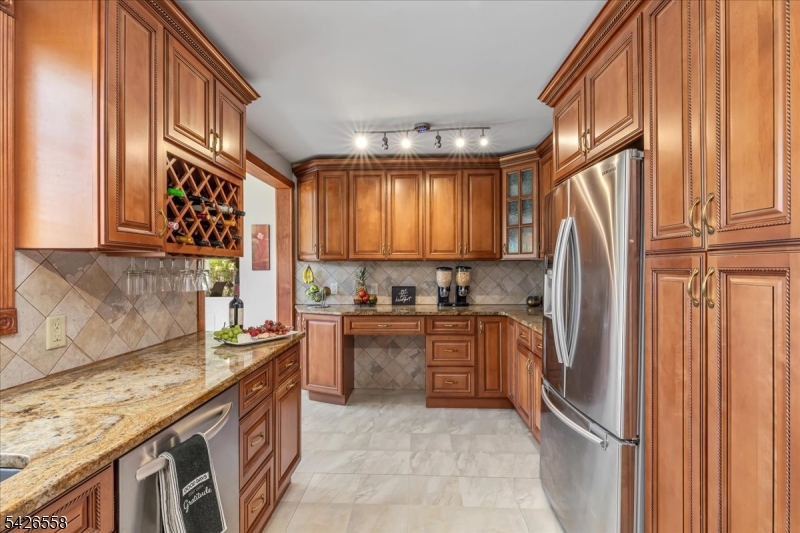 Van Wyck Historic - Residential