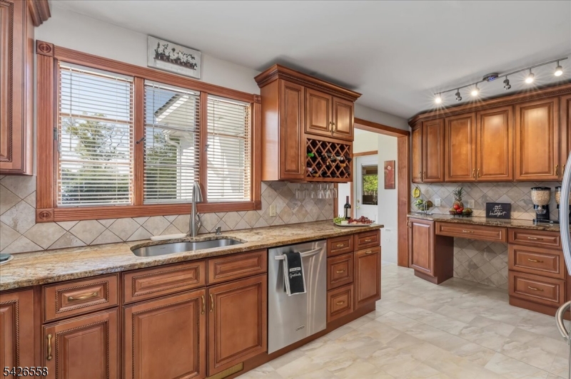 Van Wyck Historic - Residential