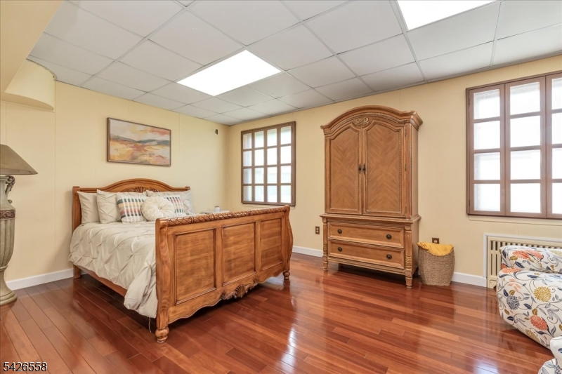 Van Wyck Historic - Residential