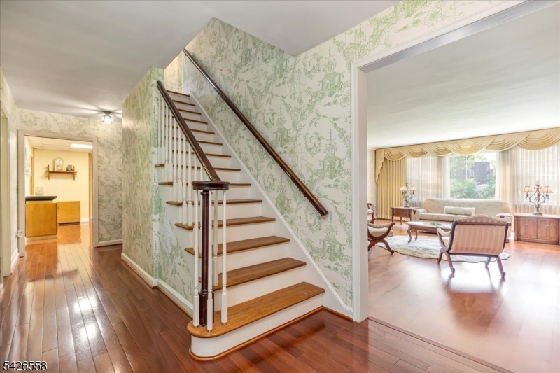 Van Wyck Historic - Residential