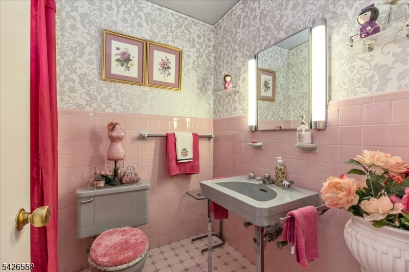 Van Wyck Historic - Residential