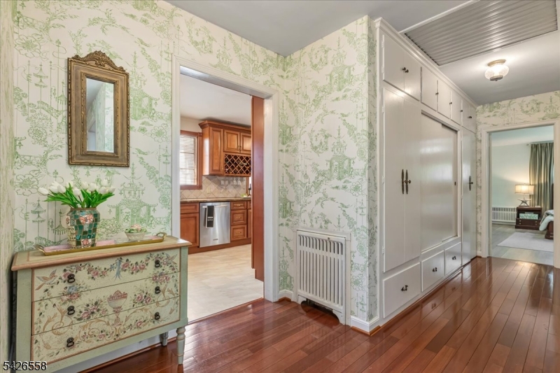 Van Wyck Historic - Residential