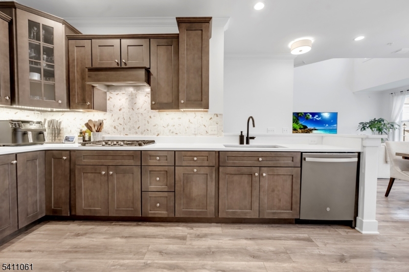 Hilltop - Residential