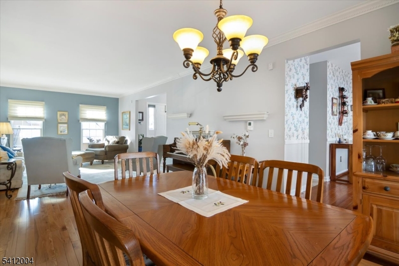 Manitou - Residential